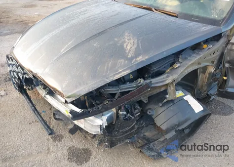 2022 Hyundai Sonata Sel Plus z USA, uszkodzony, nr VIN 5NPEJ4J23NH138801